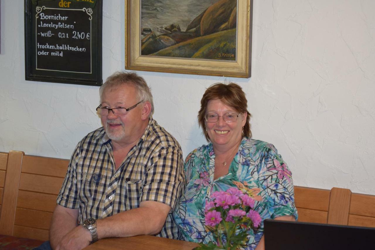 Marktstübchen an der schönen Loreley Bornich Exterior foto